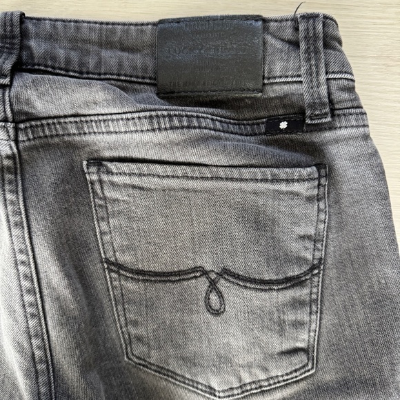 Lucky Brand Lolita Shrunken Boot Cut Kick Flare Slit Distressed Jeans Black 2/26 - Picture 5 of 7